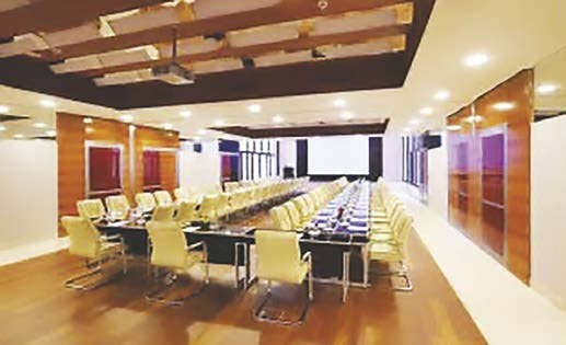 احتياجات رجال الاعمال Business travelers needs